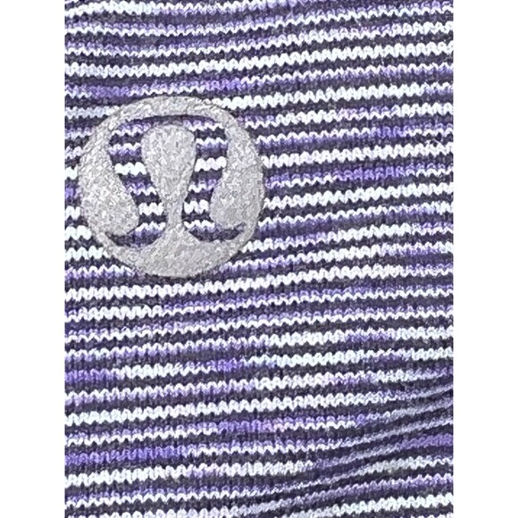 Lululemon Tank Top Womens 4 Purple White Athletic Sports Tank Removable Pads - Picture 9 of 10